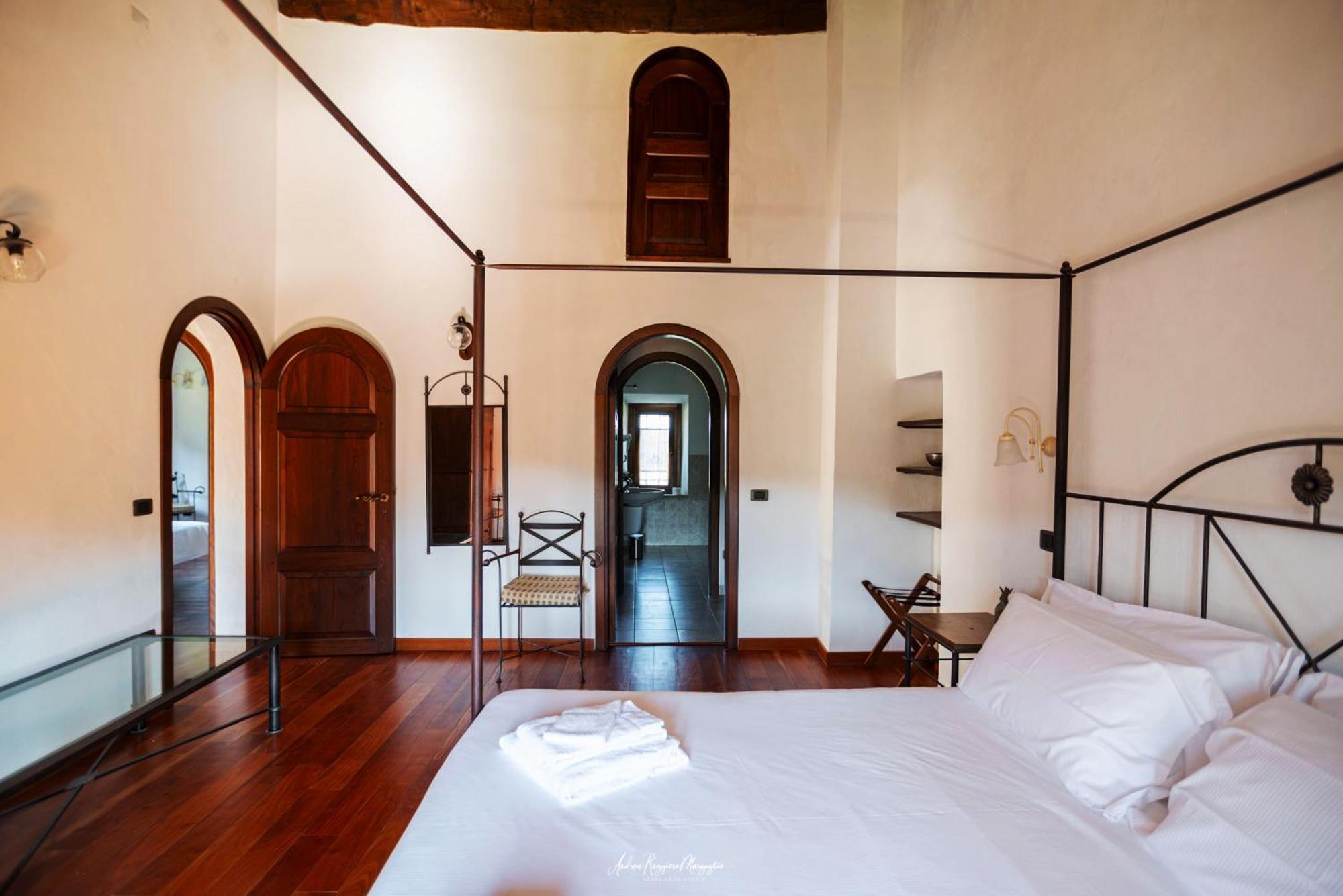Agriturismo Aia Leccioni Micciano 外观 照片