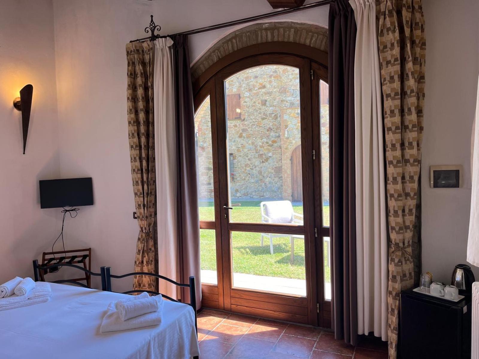 Agriturismo Aia Leccioni Micciano 外观 照片